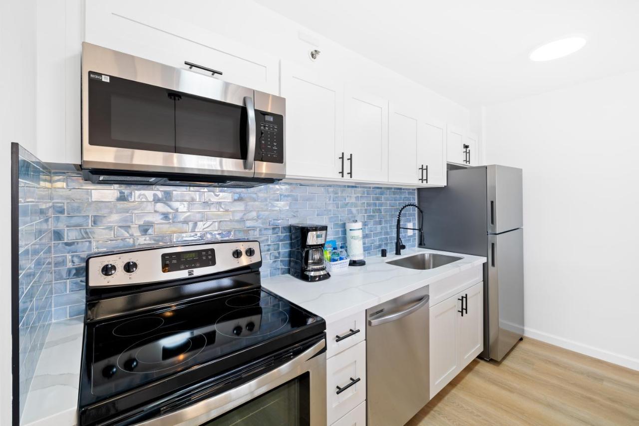 Gorgeous Condo With Ocean View, Near Beach, Free Parking Honolulu Kültér fotó
