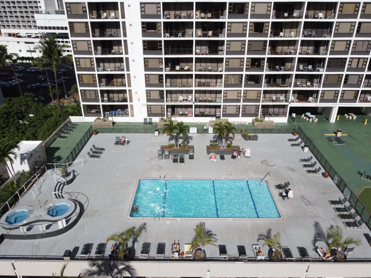 Gorgeous Condo With Ocean View, Near Beach, Free Parking Honolulu Kültér fotó