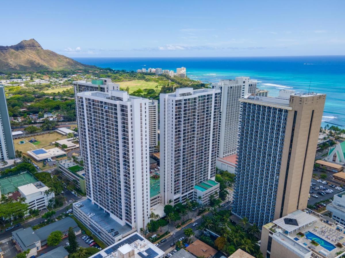 Gorgeous Condo With Ocean View, Near Beach, Free Parking Honolulu Kültér fotó