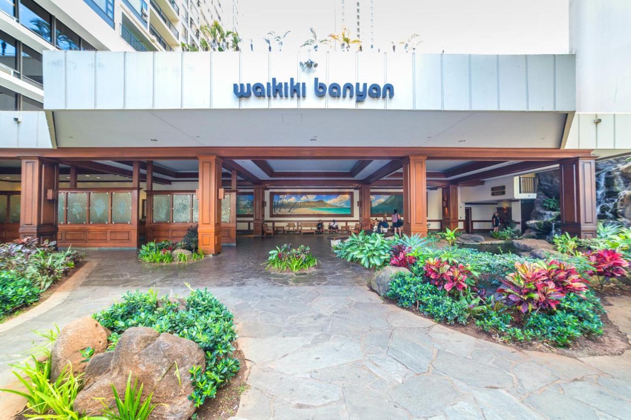 Gorgeous Condo With Ocean View, Near Beach, Free Parking Honolulu Kültér fotó